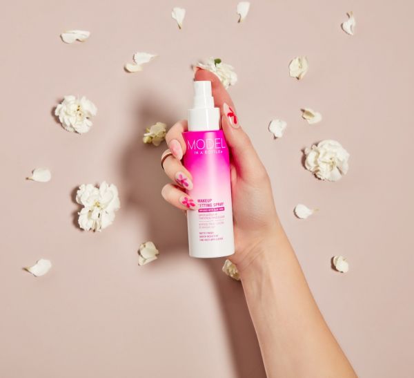 Pink deals spray bottle